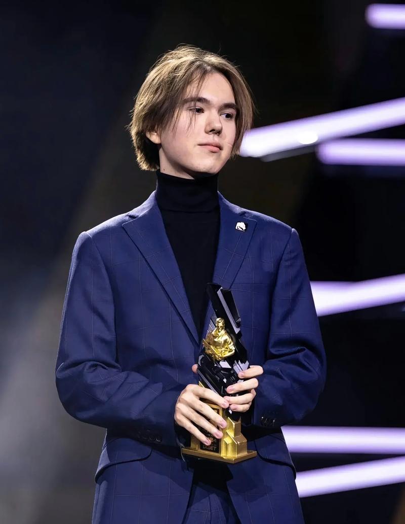 Team Heretics 和 FUT Esports 在 VCT 2025： EMEA 第一阶段取得首场胜利