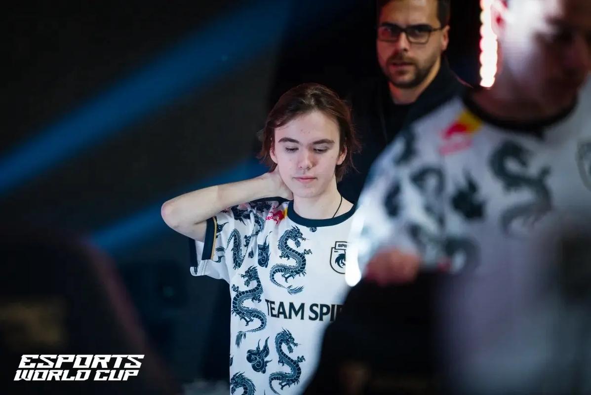 SAW 击败 aurora ，而 3DMAX 在 PGL Masters Bucharest 2025 中输给了 Astralis